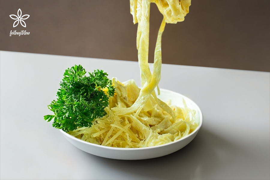 اسپاگتی خامه ای با سبزیجات